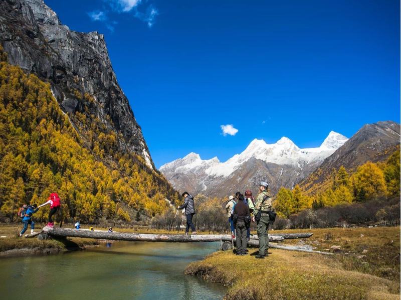 2-day Mount Siguniang Tour