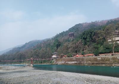 The flying sand weir at Dujiangyan Irrigation System