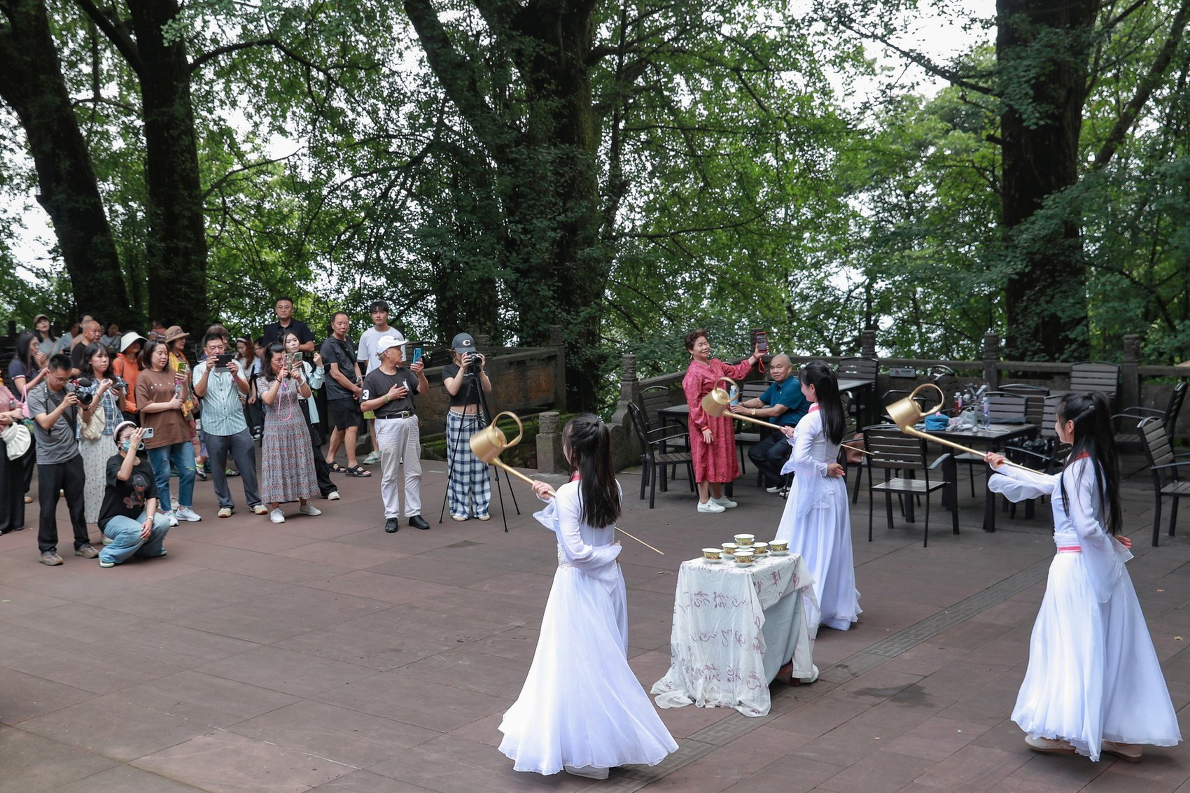 Mount Mengding - traditional tea ceremony
