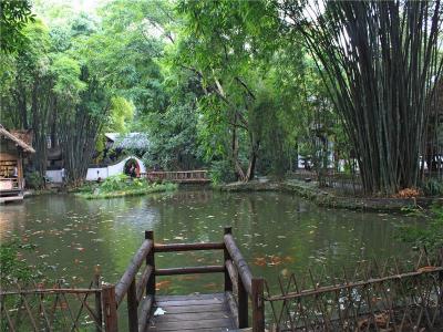 Dufu Thatched Cottage