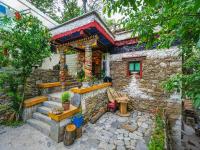 Jiaju Tibetan Village 