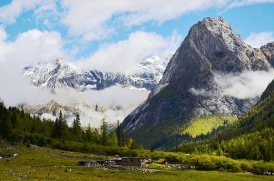 Four Sisters Mountain