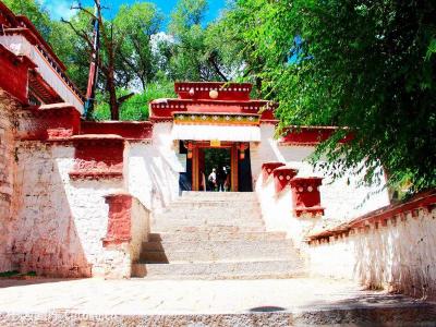 Sera Monastery in Lhasa