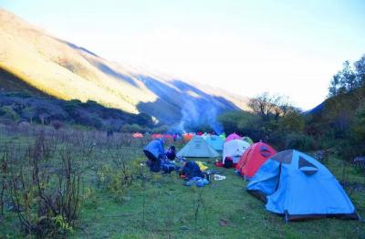 Camping in Yala Snow Mountain